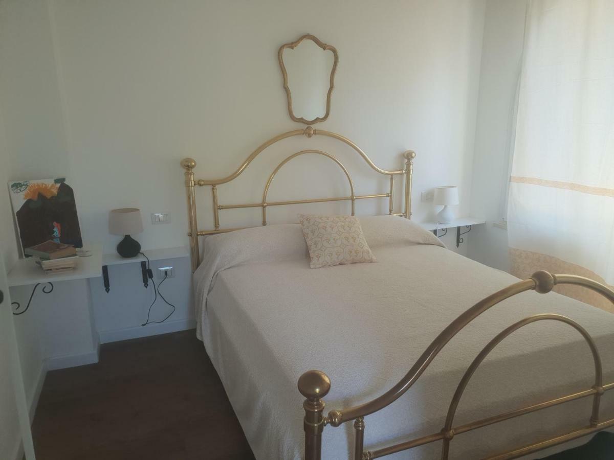 Villa Renzo E Lucia Sant Isidoro  Extérieur photo